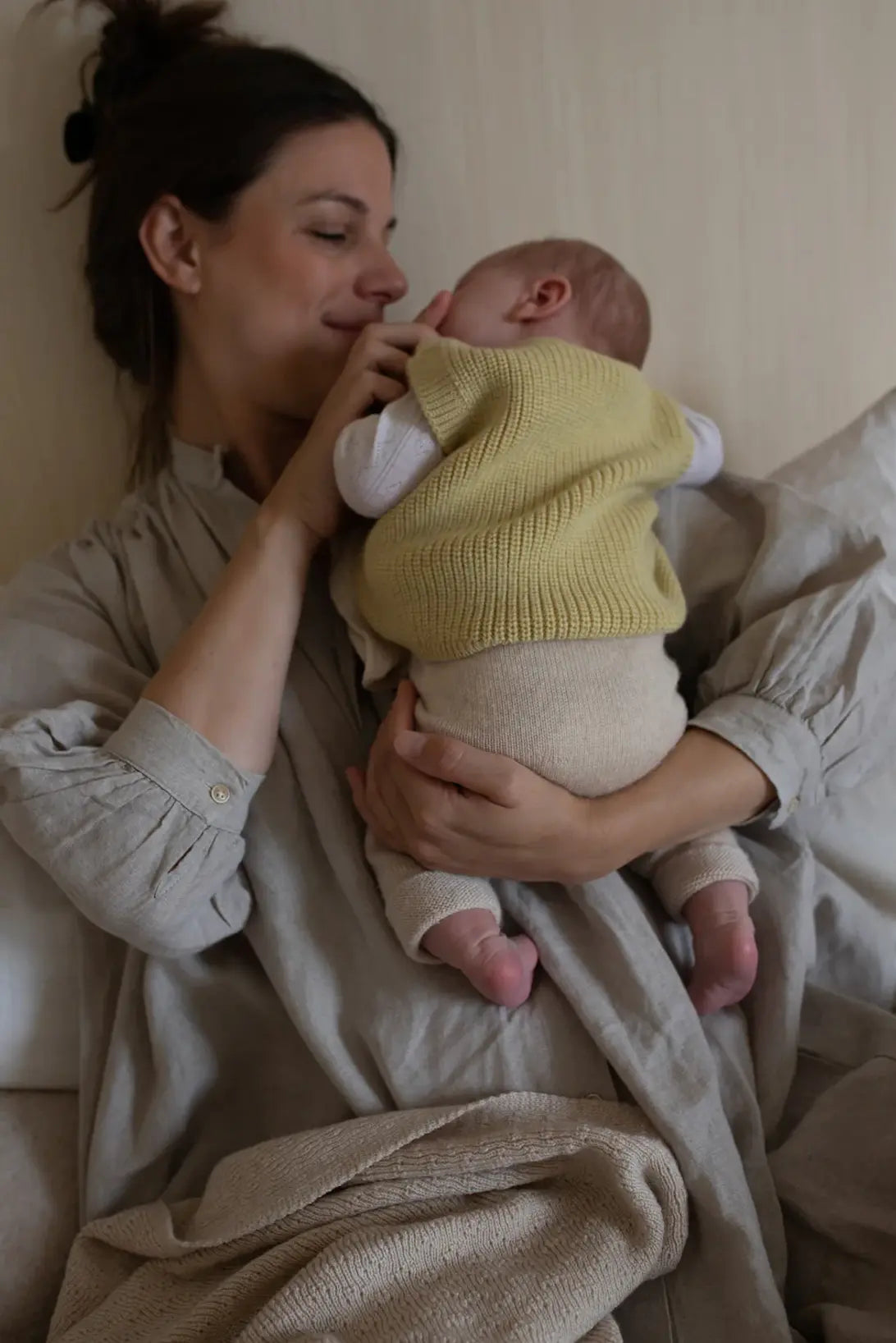 Kamizelka merino dla niemowląt Harvey vest Hvid BEBE Concept 