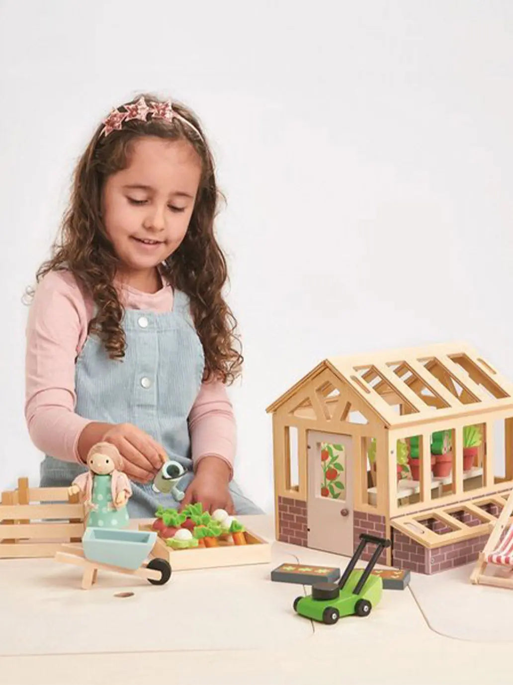 drewniana szklarnia Tender Leaf Toys BEBE Concept 