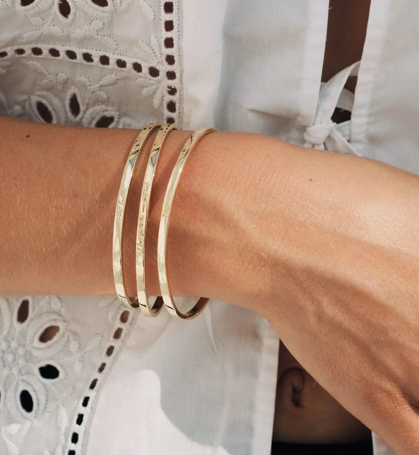 Pozłacana bransoletka C'est La Vie Bangle Anna + Nina BEBE Concept 