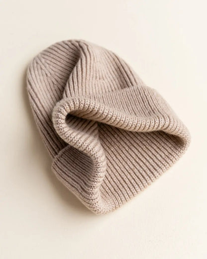 Czapka beanie z wełny merino Fonzie Adult Hvid BEBE Concept 
