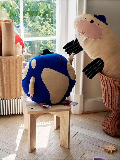 Poduszka globus Ferm Living BEBE Concept 
