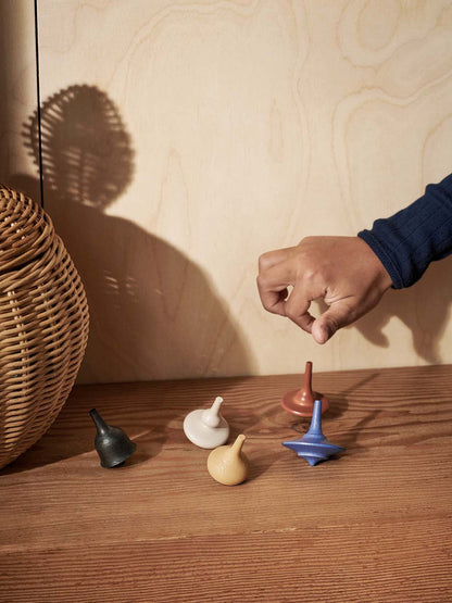 Zestaw drewnianych bączków Ferm Living BEBE Concept 