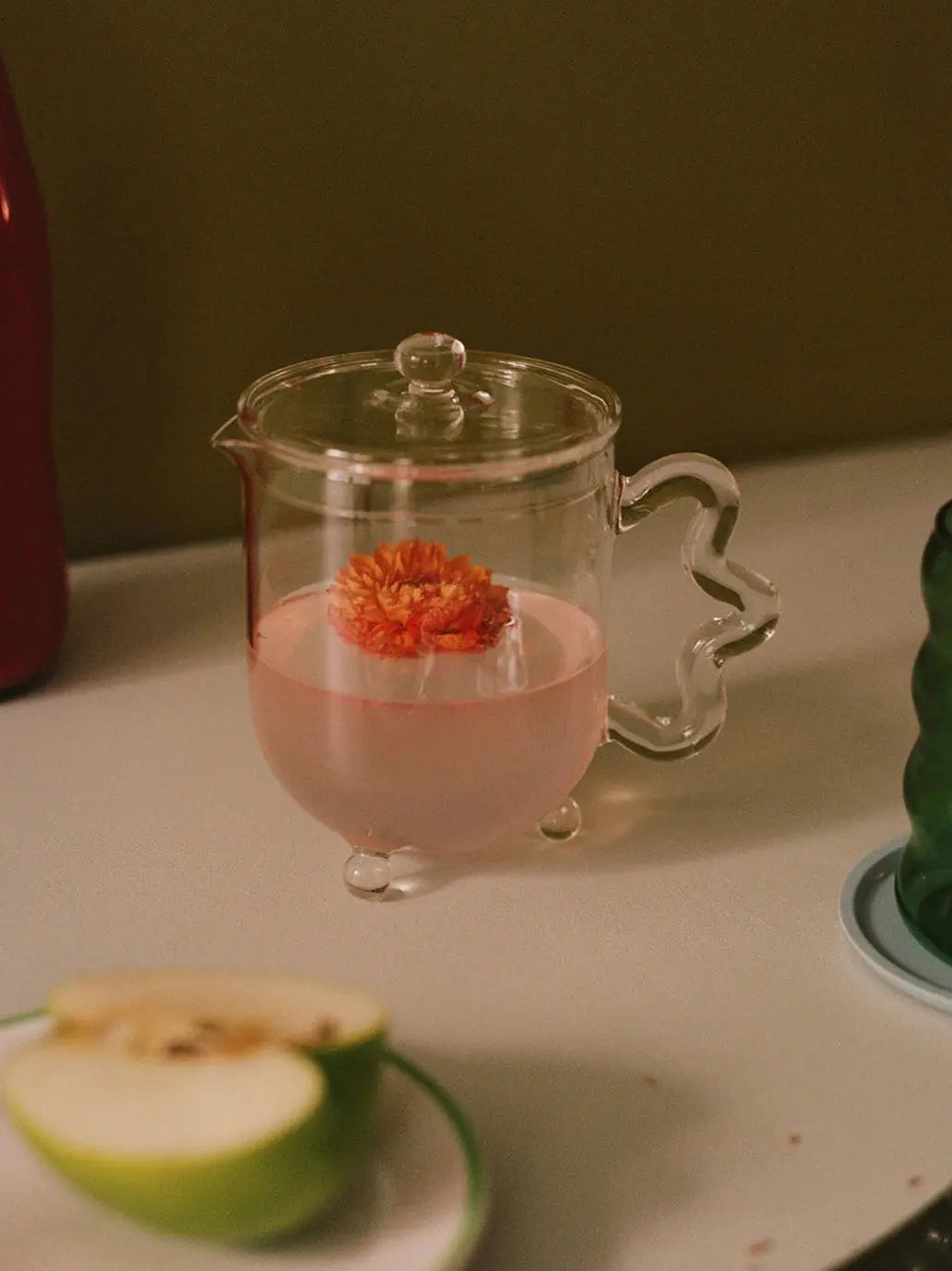 Dzbanek na herbatę Bloom Teapot Sophie Lou Jacobsen BEBE Concept 