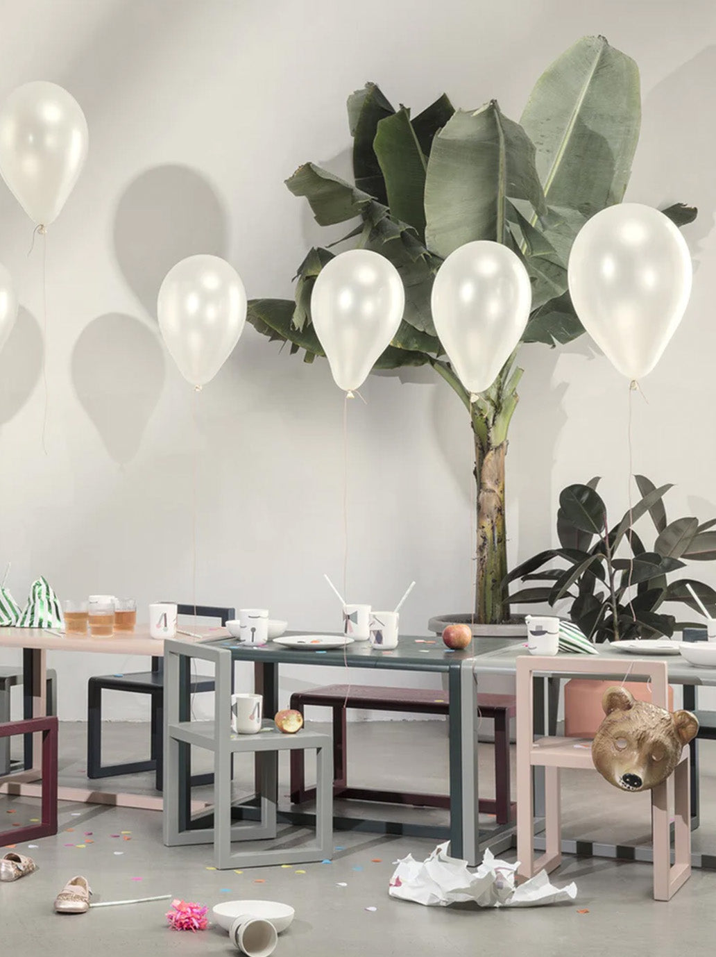 drewniany stolik Little Architect Ferm Living BEBE Concept 