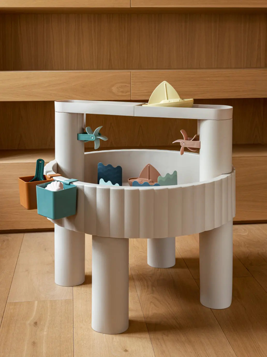 Stolik do zabaw piaskiem i wodą Sepp Activity Table Liewood BEBE Concept 