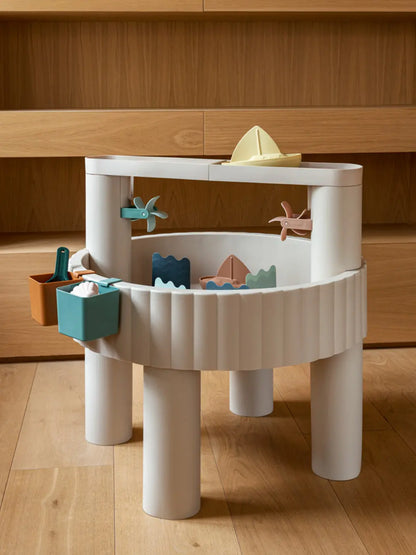Stolik do zabaw piaskiem i wodą Sepp Activity Table Liewood BEBE Concept 