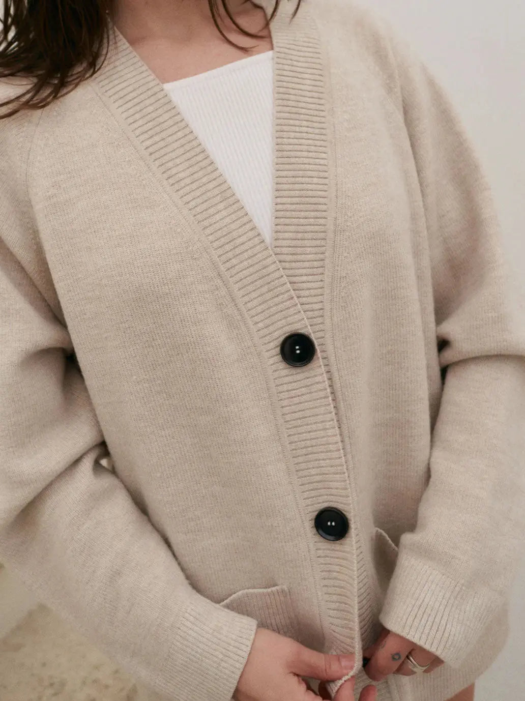 Damski kardigan oversize z wełny merino Mille Family BEBE Concept 