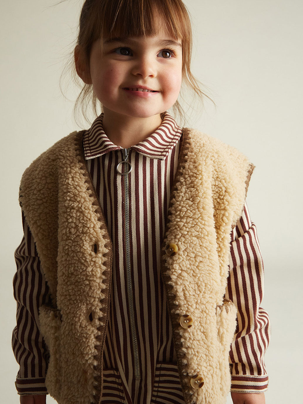 Kamizelka Amos Sand Folk Gilet Claude&amp;Co BEBE Concept 