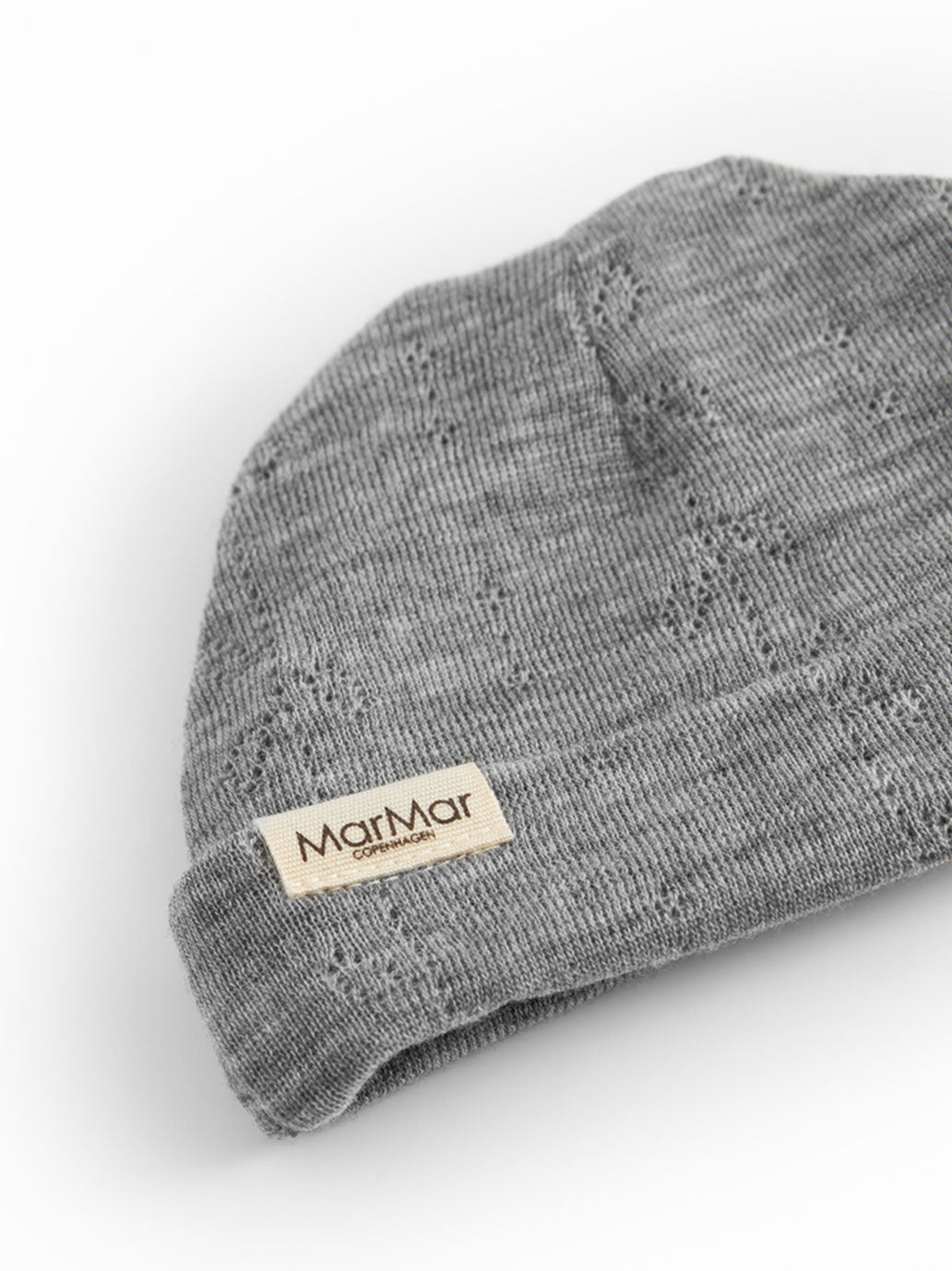 Czapeczka niemowlęca z merino Aiko Pointelle MarMar Copenhagen BEBE Concept 