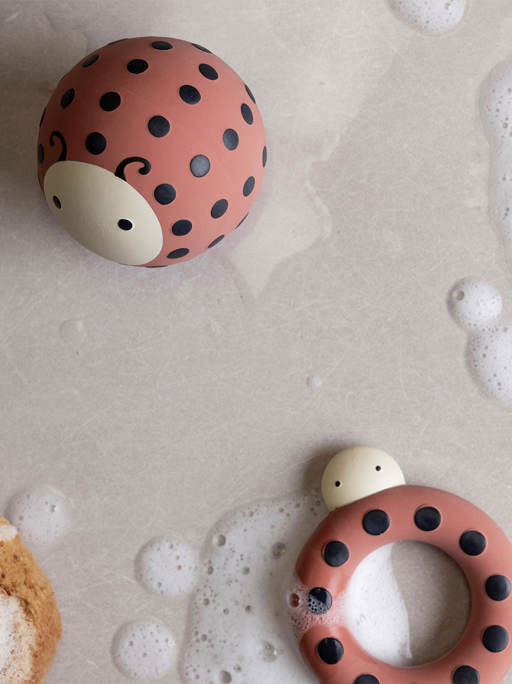 Gumowa zabawka do kąpieli Bath Toy Sebra BEBE Concept 