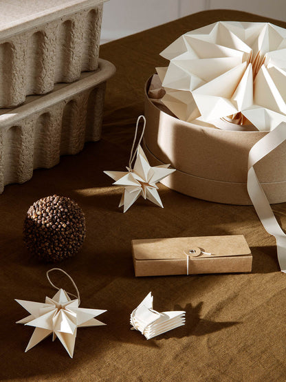 Ozdoba świąteczna Amanda Paper Stars Ferm Living BEBE Concept 