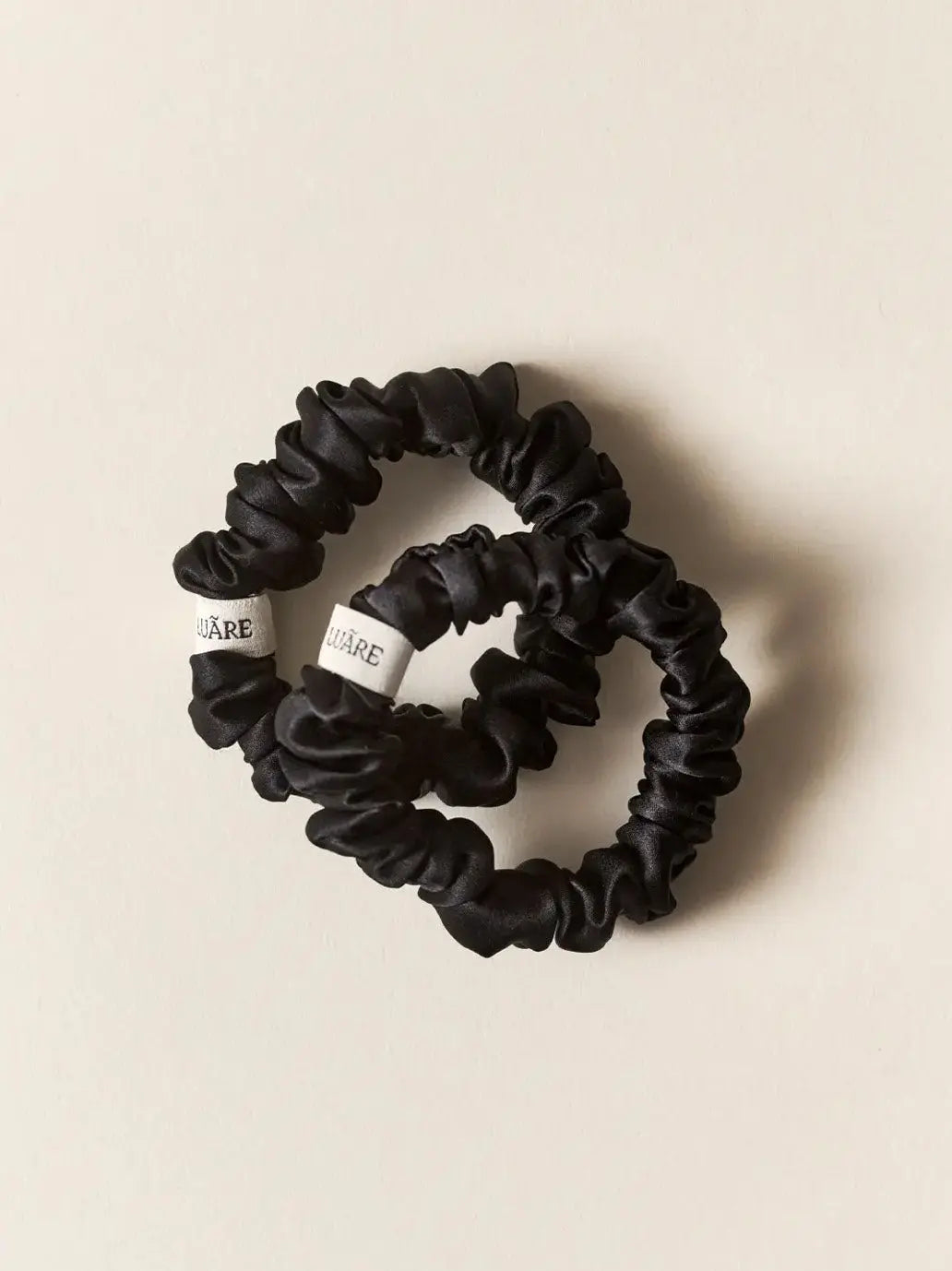 Zestaw jedwabnych gumek do włosów The Mini Scrunchie Luãre BEBE Concept 