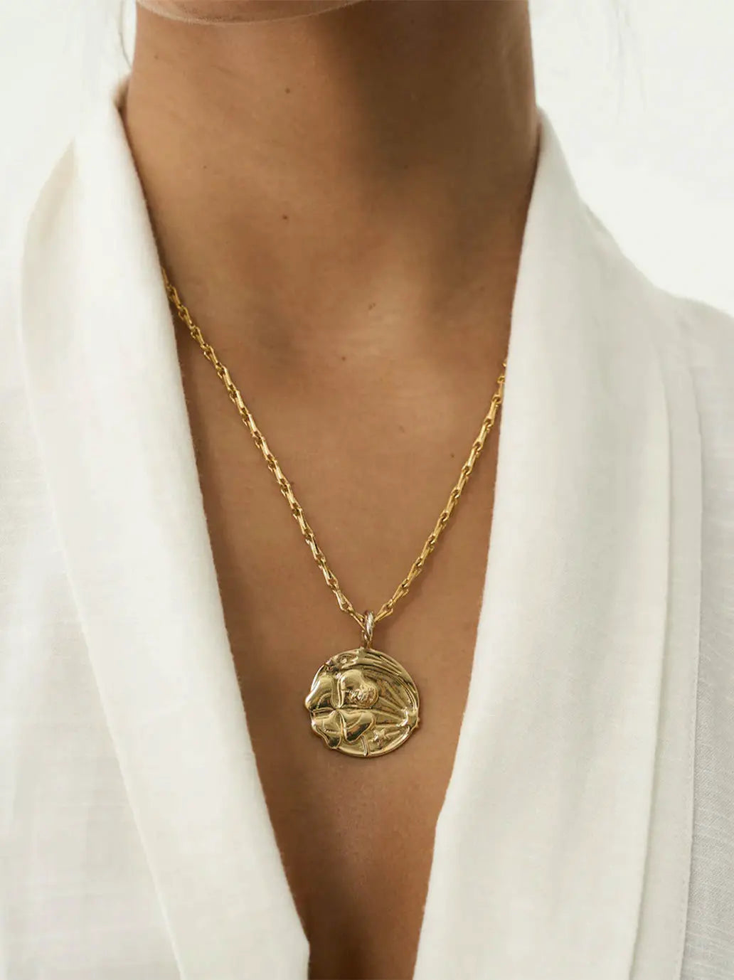 Pozłacany łańcuszek Radiant Plain Necklace Anna + Nina BEBE Concept 