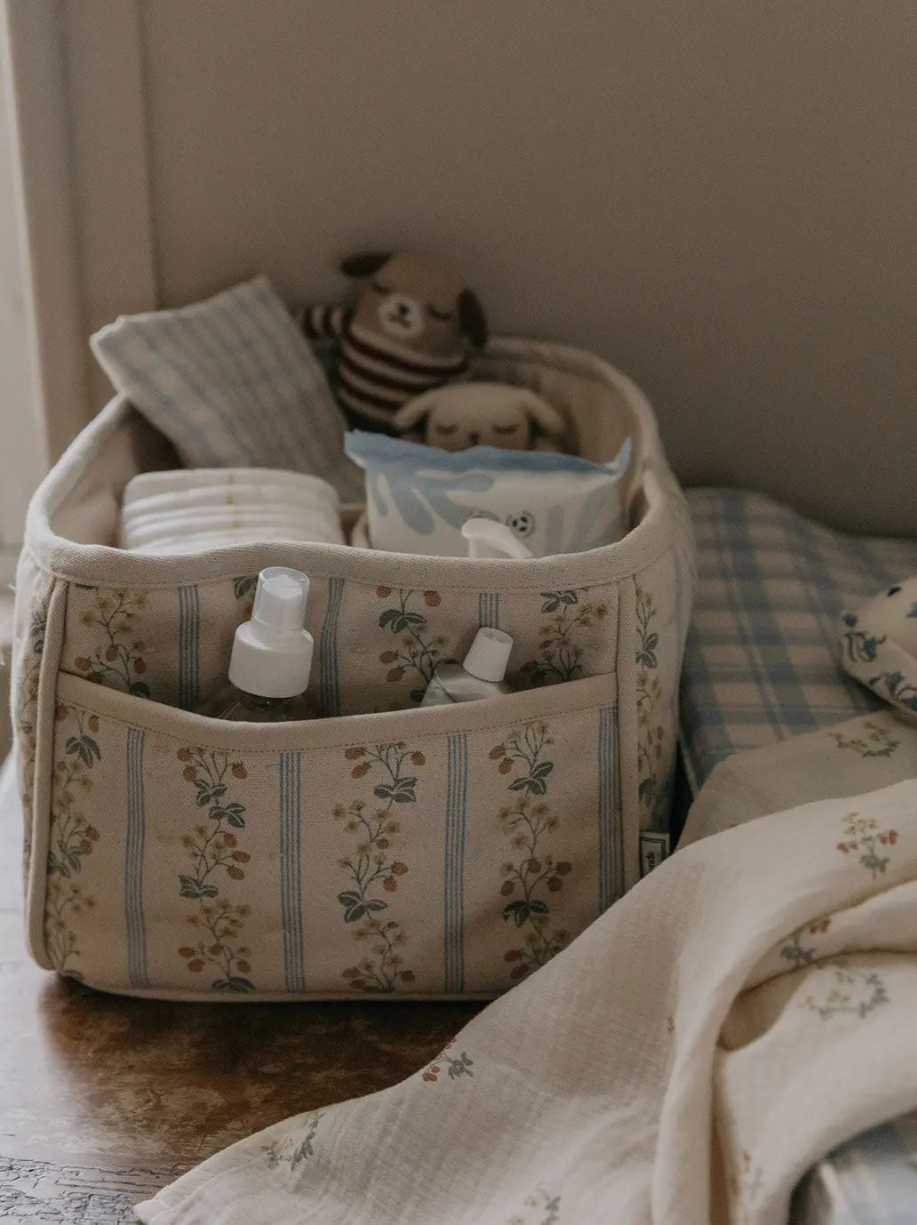 Organizer na przewijak Diaper Caddy Garbo &amp; Friends BEBE Concept 