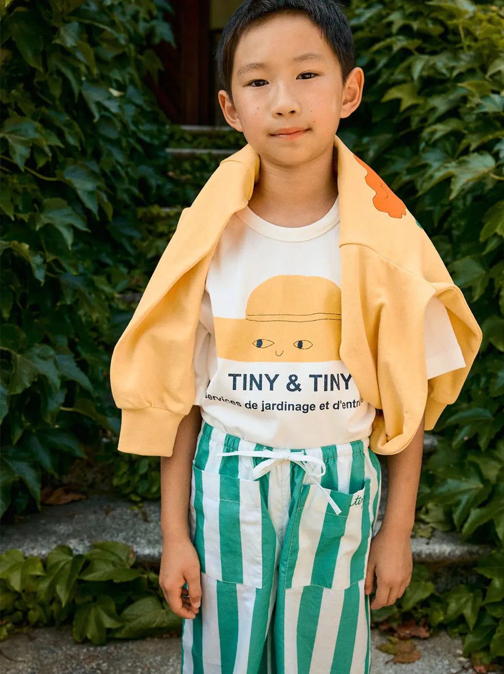 Tiny Hat Graphic Tee TINYCOTTONS BEBE Concept 