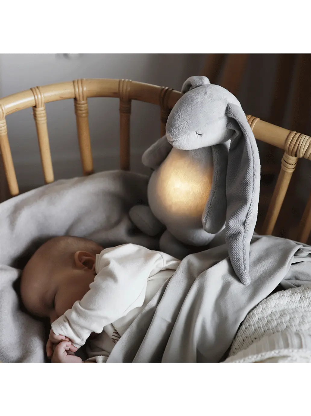 szumiący króliczek z lampką nocną Moonie BEBE Concept 