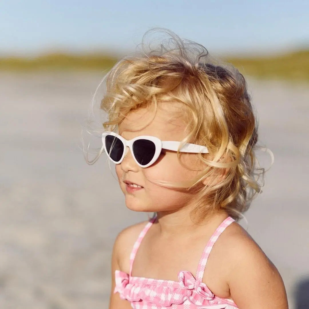 OUTLET Okulary dziecięce przeciwsłoneczne Cat Eye 3-5y bébé concept BEBE Concept 