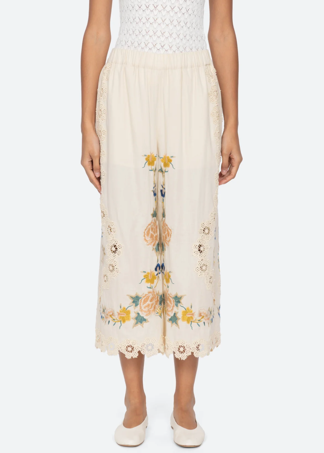 Adonna Embroidery Pants