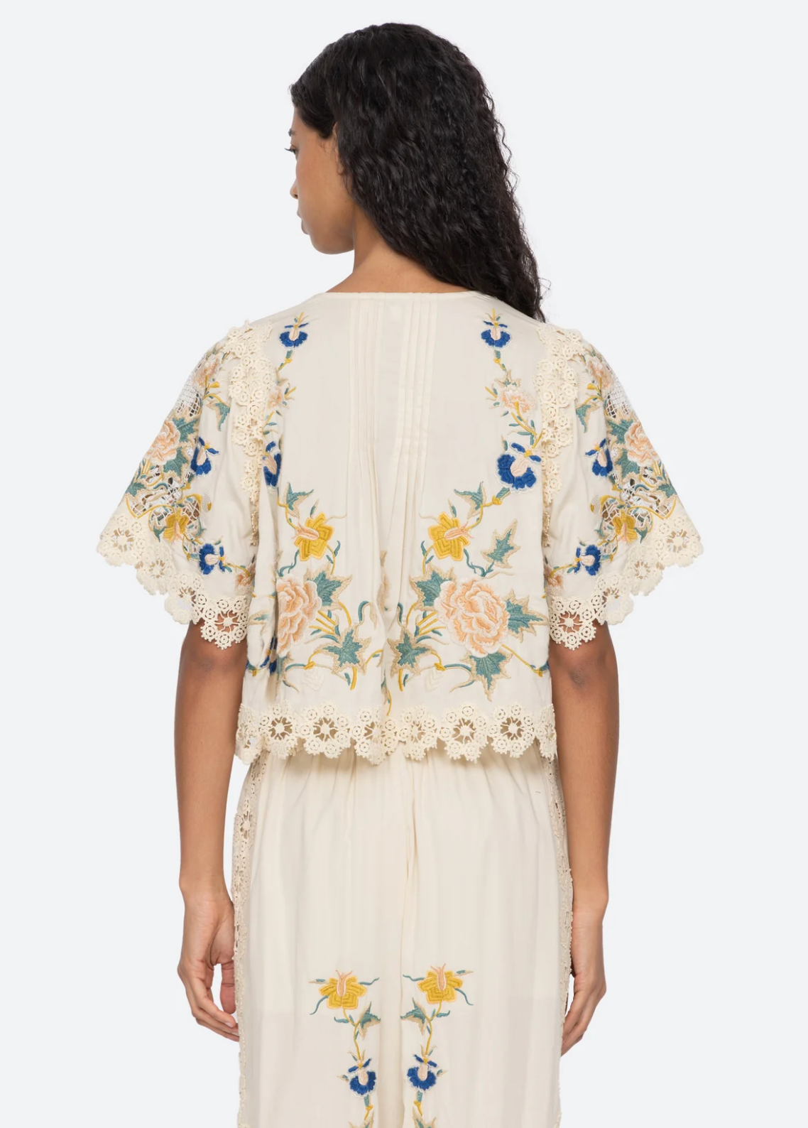 Adonna Embroidery Top CREAM