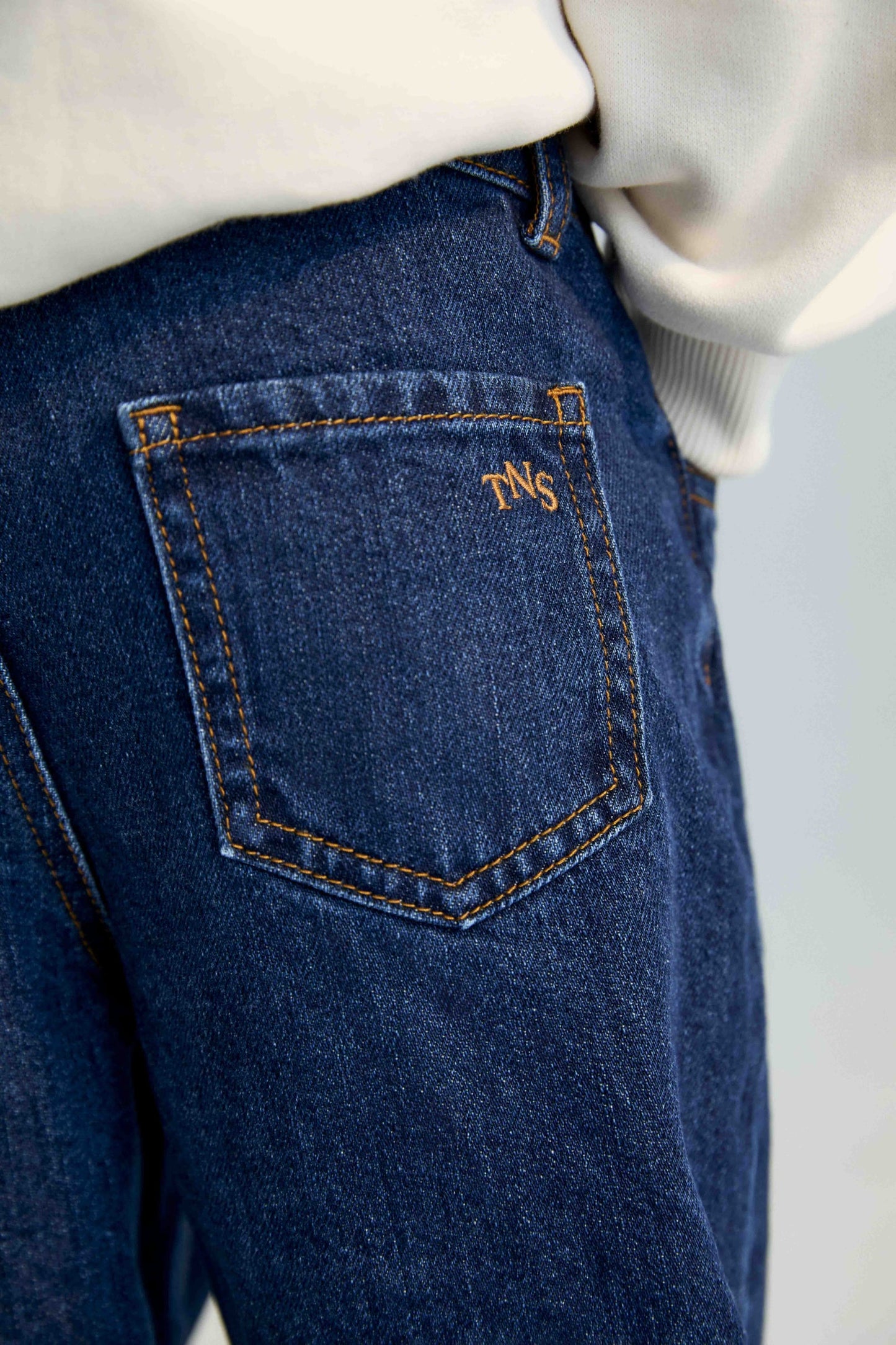 Jeansy TNS Denim Regular Pant The New Society BEBE Concept 