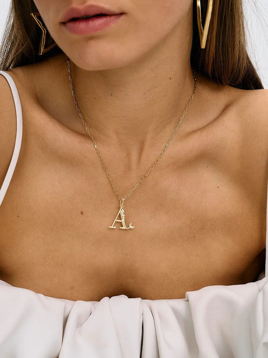 Pozłacana zawieszka Initial Muse Necklace Charm Anna + Nina BEBE Concept 