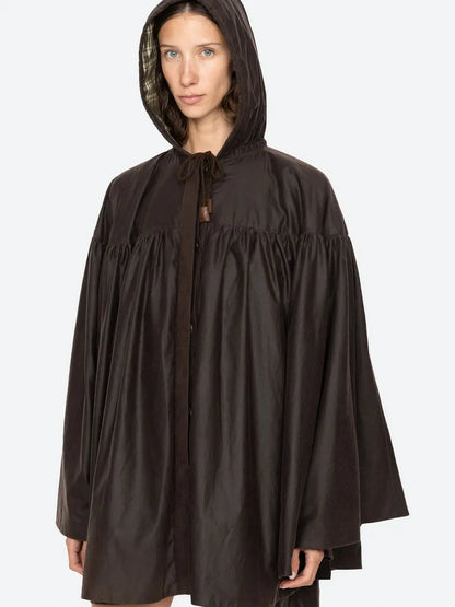 Quentin Solid Poncho SEA New York BEBE Concept 