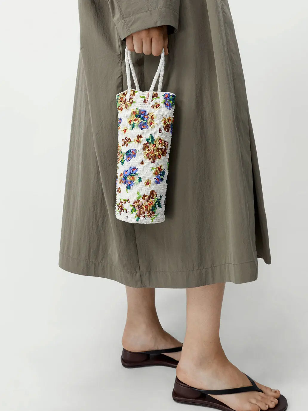 Handmade Beaded Bag Pensamiento Cordera BEBE Concept 