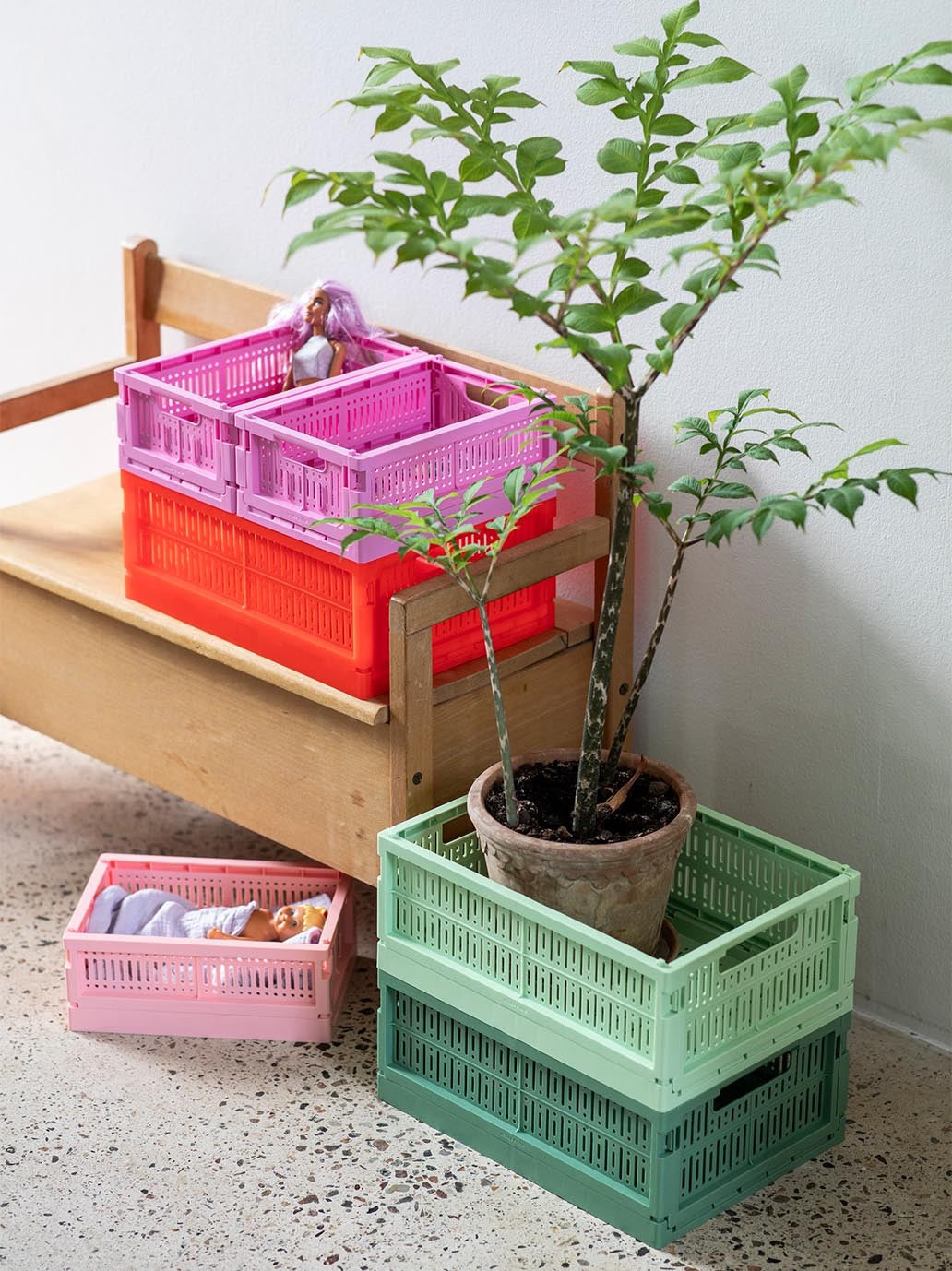 Skrzynka modułowa z recyclingu Made Crate BEBE Concept 