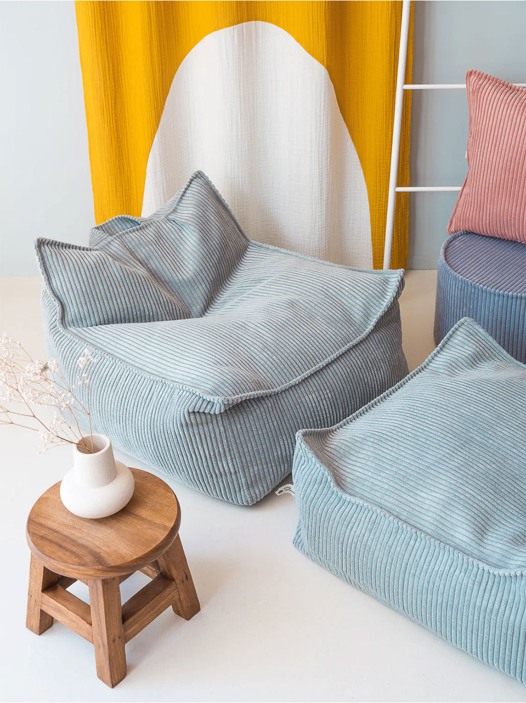 Fotel pufa dla dzieci Beanbag Chair WigiWama BEBE Concept 