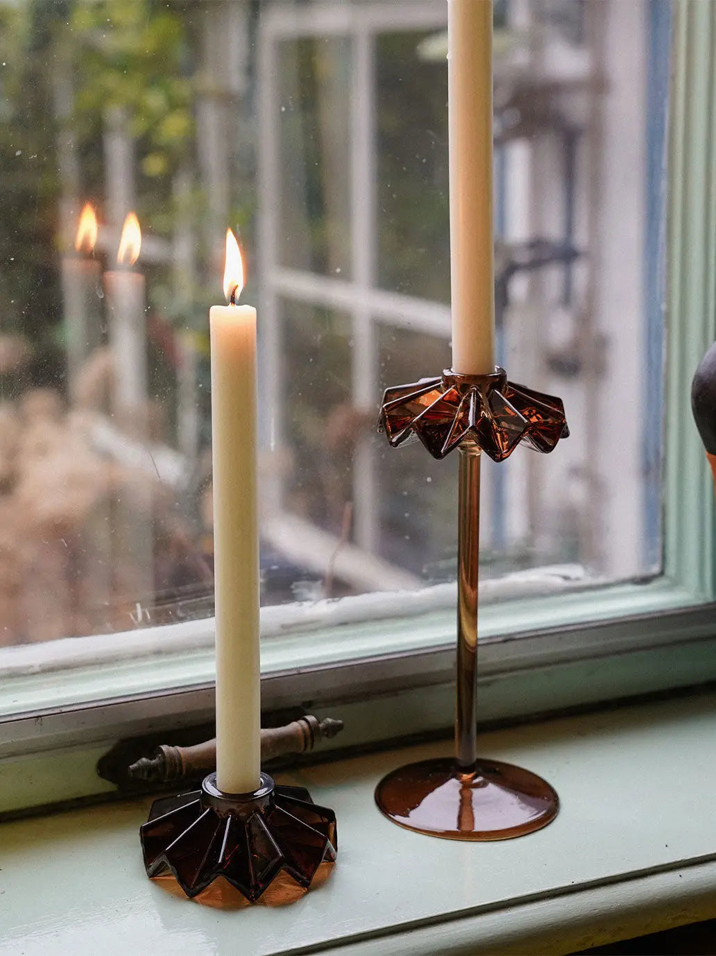 Świecznik Tall Frilly Candle Holder Anna + Nina BEBE Concept 