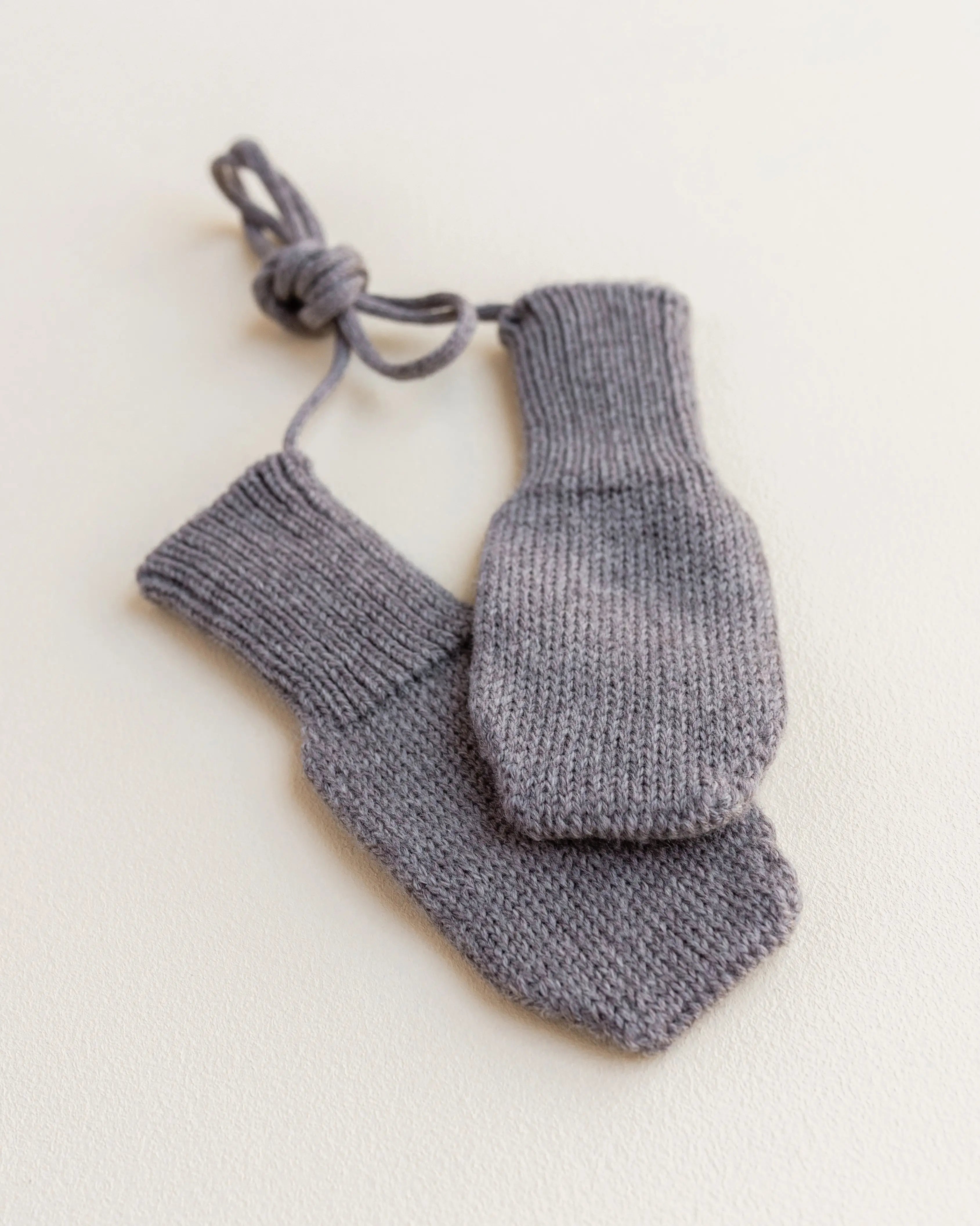 miękkie rękawiczki z wełny merino Hvid BEBE Concept 