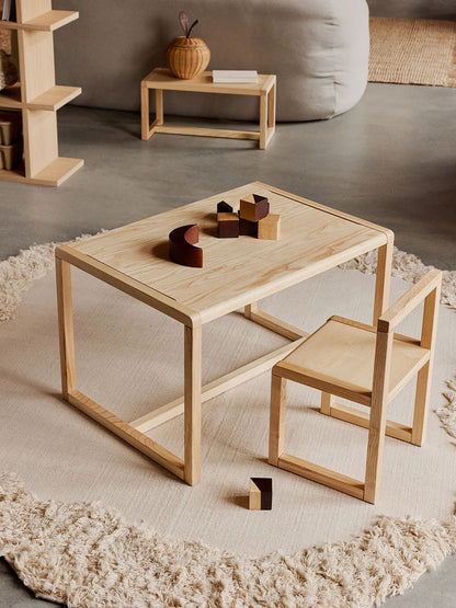 Drewniane krzesełko Little Architect Ferm Living BEBE Concept 
