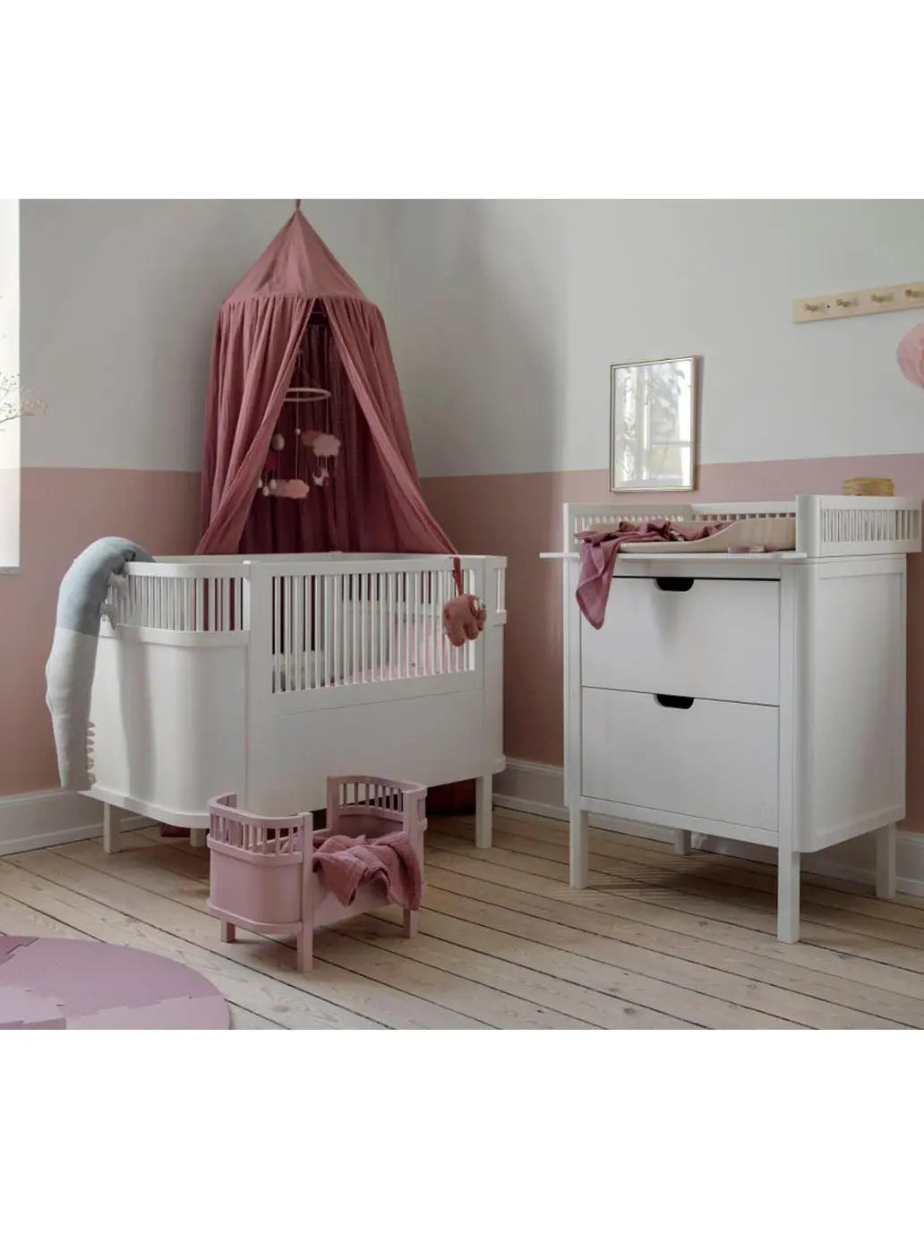 Komoda do przewijania z szufladami Sebra BEBE Concept 