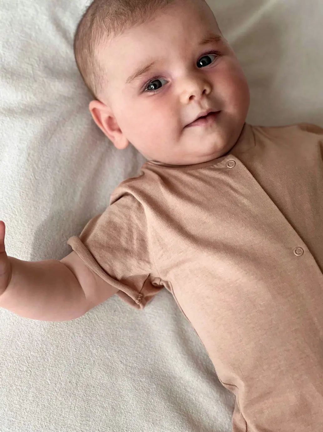 Niemowlęcy cienki rampers A Basic Brand BEBE Concept 